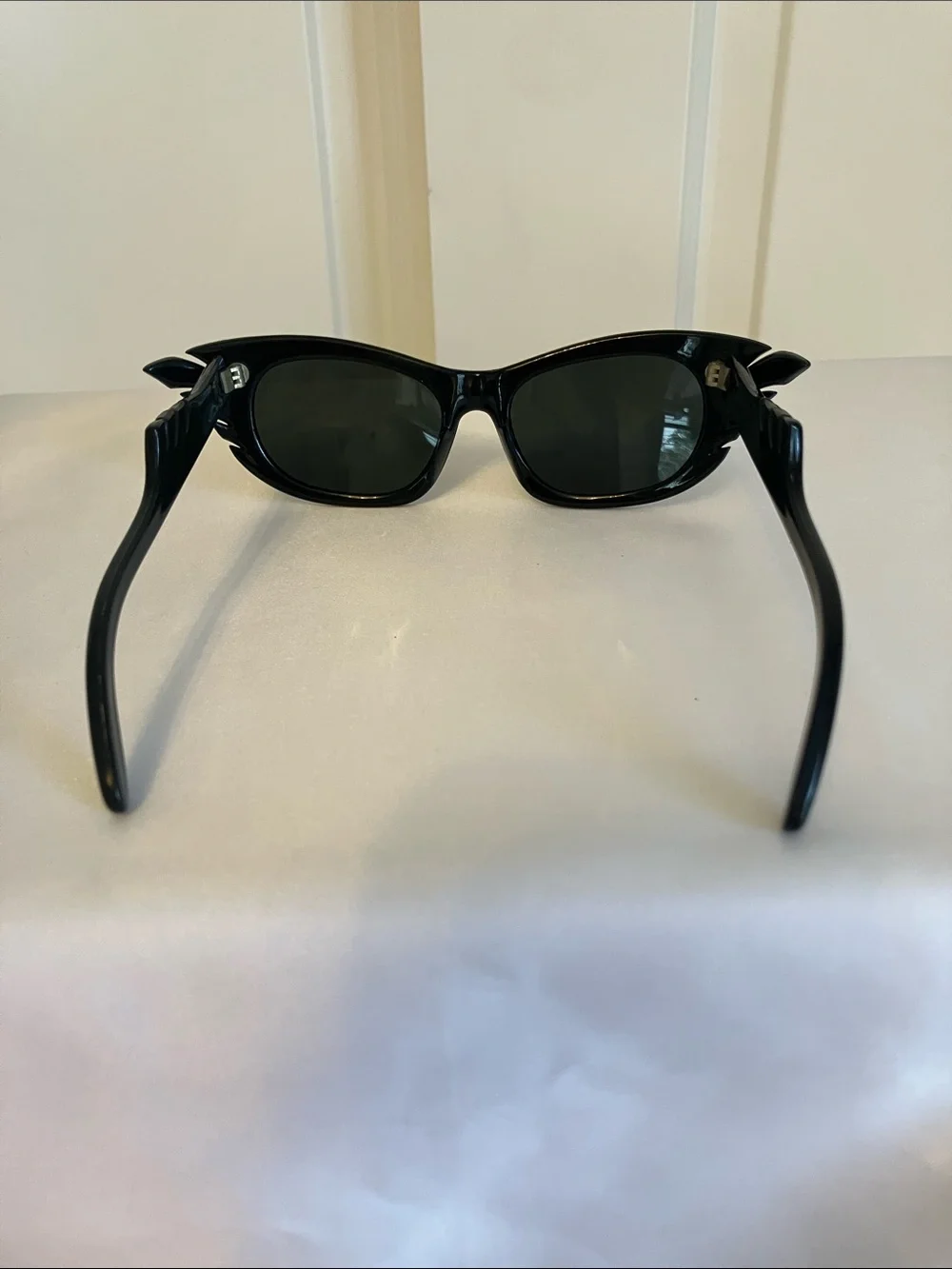 Black Winged Cat-Eye Sunglasses with Pink Rhinestones